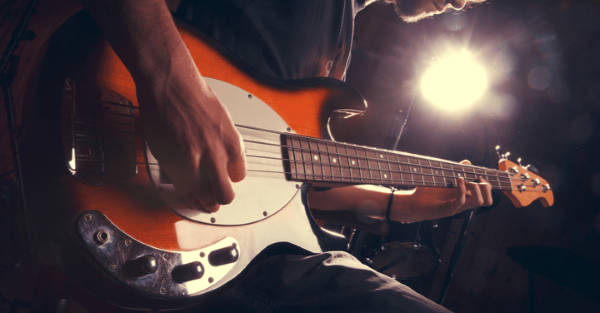 apprendre la guitare basse à La Louvière
